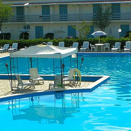 Blu Marlin Natural Free Hotel
